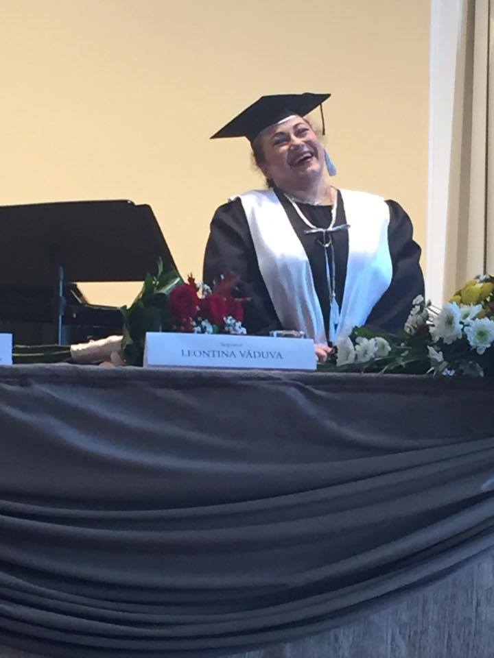 Soprana Leontina Văduva