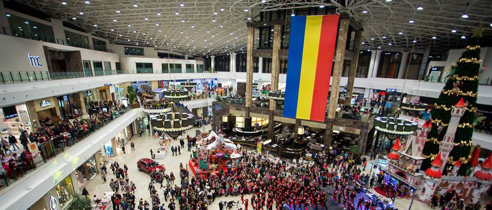 Iaşi: Spectacol de muzică folclorică și târg 100% românesc, pe 1 Decembrie, la Palas