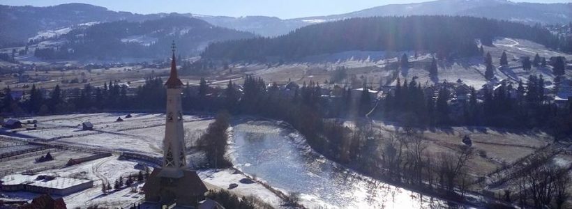 Continuă monitorizarea cursului râului Bistriţa, pe care s-au format aglomerări de gheţuri