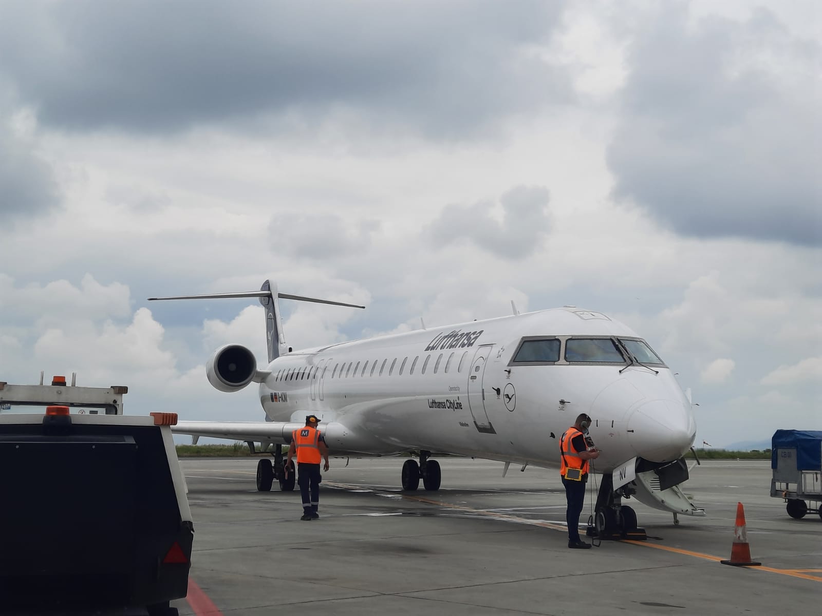 Greva de la Lufthansa afectează zborurile dintre România şi Germania