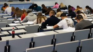 (AUDIO) Iași: Doi elevi vor reprezenta România la prestigiosul concurs internațional de limba latină „Certamen Arpinas”