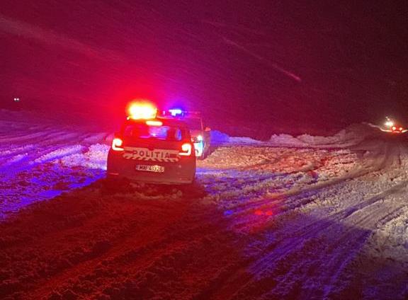 TRAFIC OPRIT PE AUTOSTRADA A7 PLOIEŞTI – AJUD DIN CAUZA ZĂPEZII