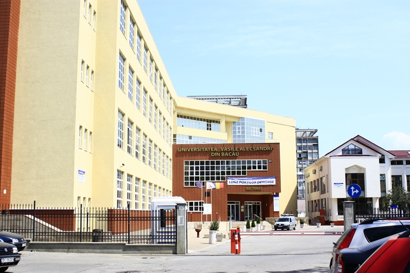 (AUDIO) Crește numărul de studenți înscriși la programele Universității „Vasile Alecsandri” din Bacău