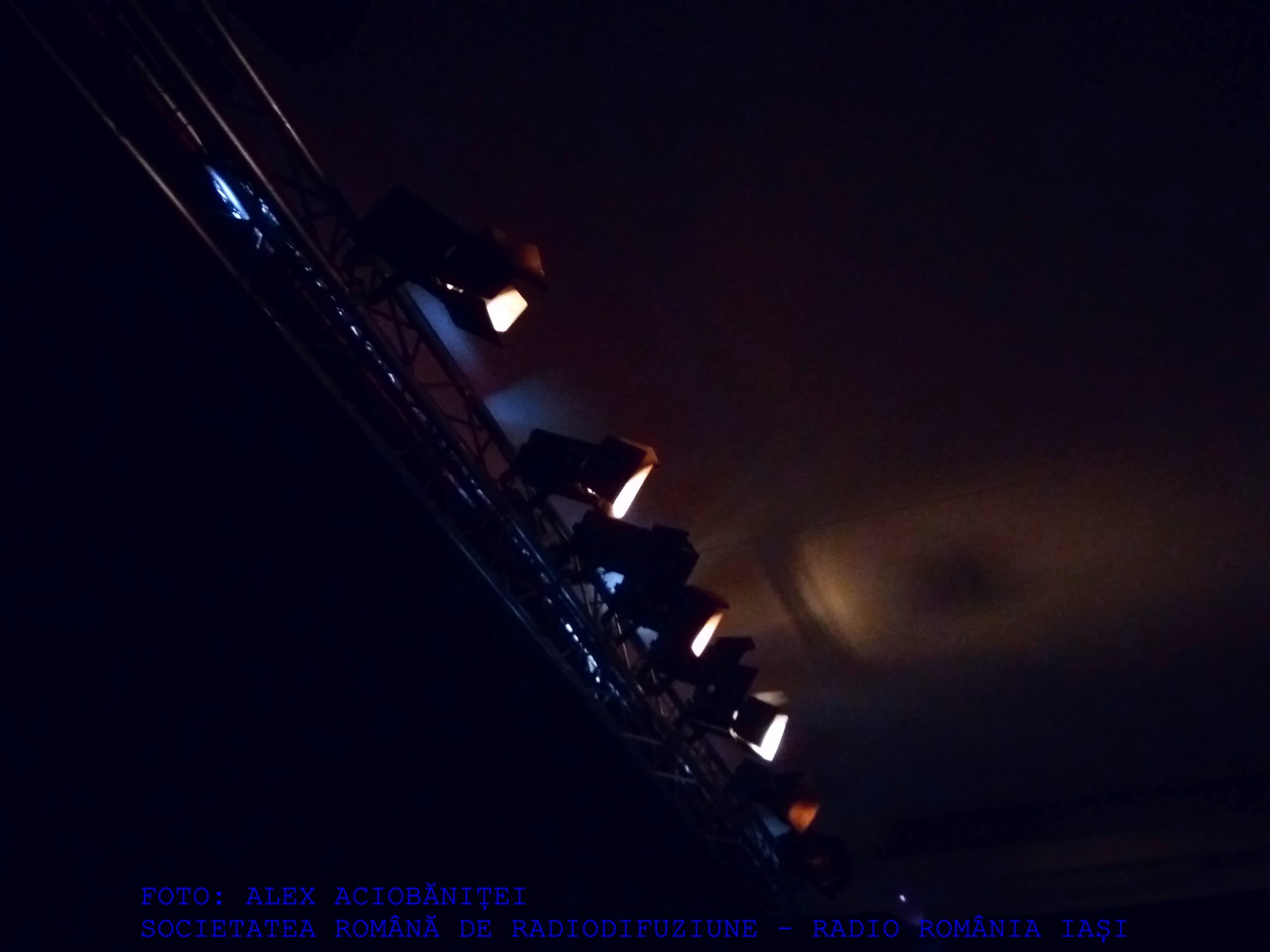 Serial radiofonic: Instantanee teatrale gălățene (I) – SPECTACOLUL ARTEI cu Alex Aciobăniței (15.11.2023)