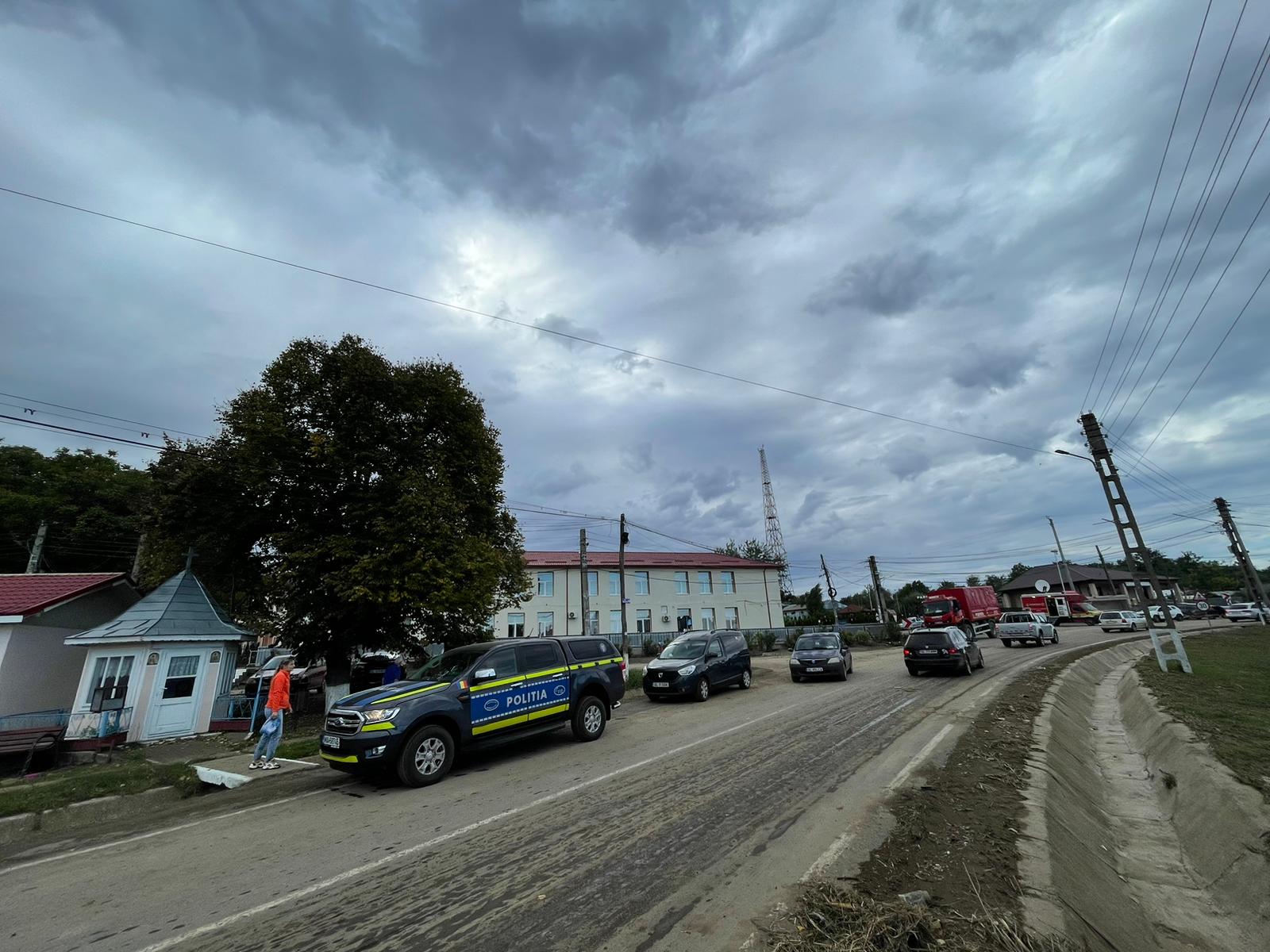 Burduja: Specialiştii Electrica au remediat toate problemele reţelei din zona afectată de inundaţii în judeţul Galaţi