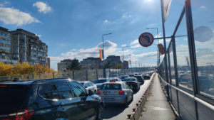 O lege promulgată de preşedintele interimar Ilie Bolojan, schimbă condiţiile pentru cei care doresc reducerea suspendării permisului auto