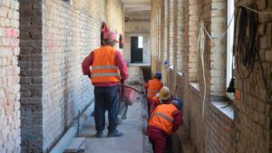Lucrările la primul campus integrat pentru învăţământul dual din judeţul Bacău au fost suspendate
