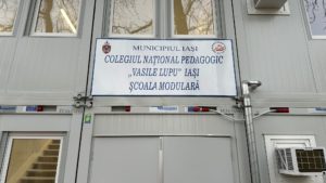 (AUDIO) Primarul Mihai Chirica: Proiectele de la Colegiul Pedagogic nu sunt afectate de austeritate