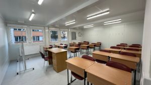 Începe concursul pentru directorii de școli. În județul Iași, 327 de candidați concurează pentru 306 posturi