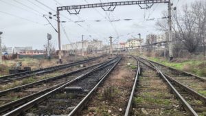 Neamţ: Un bărbat, angajat ca paznic la o societate comercială, s-a electrocutat în Gara CFR Roman