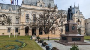 Ieşenii vor plăti impozite mai mari pe apartamente începând de astăzi