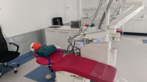 Ministrul sănătăţii a anunţat controale la clinica dentară unde o fetiţă de doi ani a murit în urma anesteziei
