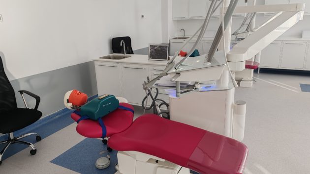 Ministrul sănătăţii a anunţat controale la clinica dentară unde o fetiţă de doi ani a murit în urma anesteziei