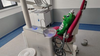 Ministrul sănătăţii promite măsuri pentru decontarea serviciilor stomatologice în spitalele de stat