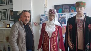 Armenii din Botoșani – trecut și prezent prin vocea lui Cristian Lazarovici, președinte al comunității armene – teme ale emisiunii Dialog intercultural de vineri, 4 APRILIE 2025, ora 20:30 – cu Dumitru ȘERBAN