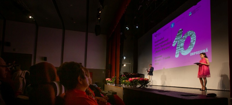 Importanța educației prin cultură, o temă de discuție la Festivalul Internațional „Zilele Teatrului Matei Vișniec” de la Suceava Importanța educației prin cultură, o temă de discuție la Festivalul Internațional „Zilele Teatrului Matei Vișniec” de la Suceava