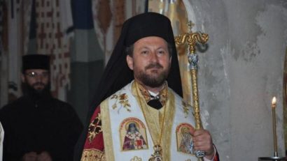 Neamţ: Fostul episcop al Huşilor, condamnat pentru agresiuni sexuale, ridicat de poliţişti din Agapia
