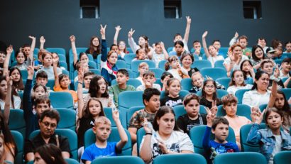 CineCopilăria, ediția a IV-a: 1000 de spectatori la festivalul de film pentru copii de la Buhuși
