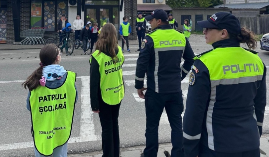 Patrule școlare în județul Neamț în cadrul Săptămânii Naționale a Siguranței Rutiere Patrule școlare în județul Neamț în cadrul Săptămânii Naționale a Siguranței Rutiere