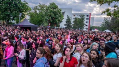 Cel mai mare festival studențesc organizat de o universitate din România reaprinde spiritul studențesc în „Tudor”. Patru zile de evenimente culminate de concertul trupei „The Motans”