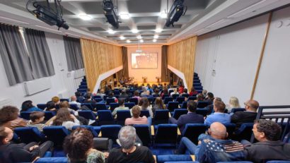 Poeta Simona Sigartău este câștigătoarea Premiului Național de Poezie „Mihai Eminescu – Opus Primum” 2025