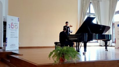 Pianiștii în prim plan: George Todică (Londra) și Ionela Butu (Iași), la Univers Muzical cu Daniela Vlad