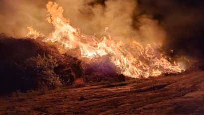 Galați: Incendiu violent la groapa de gunoi din Șendreni