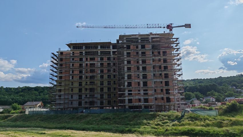 Dobânzile creditelor ipotecare vor creşte în a două jumătate a anului (analiză)