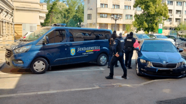 Descinderi la Primăria Iași