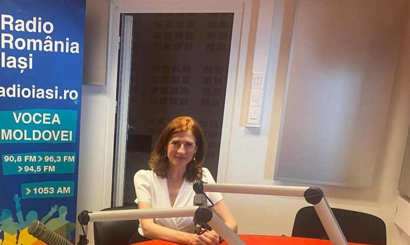 Stella Ghervas (Universitatea din California, Los Angeles): România poate juca un rol de punte în regiunea Mării Negre, în calitatea sa de membru al Uniunii Europene și al NATO, dar și de vecin istoric al spațiului pontic Stella Ghervas (Universitatea din California, Los Angeles): România poate juca un rol de punte în regiunea Mării Negre, în calitatea sa de membru al Uniunii Europene și al NATO, dar și de vecin istoric al spațiului pontic