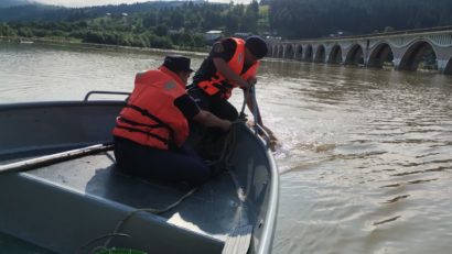 (AUDIO) Neamț: Râul Bistrița a depășit cota de pericol. 245 de locuințe sunt afectate de inundații