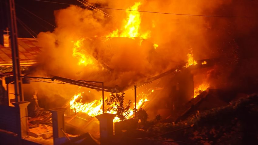 Explozie urmată de un incendiu în comuna Cordun, jud. Neamț Explozie urmată de un incendiu în comuna Cordun, jud. Neamț