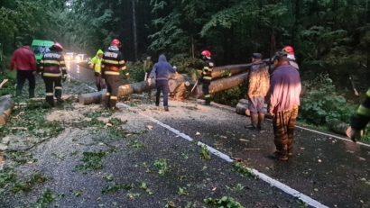 (FOTO) Probleme din cauza ploilor în județul Suceava