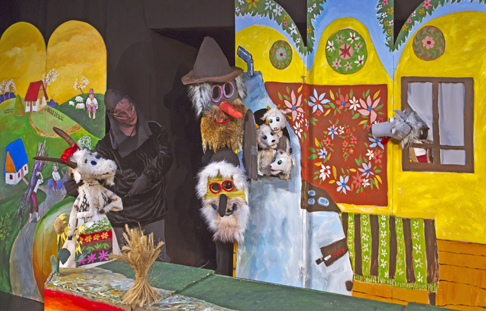 O vară cu Ion Creangă la Teatrul ”Luceafărul” O vară cu Ion Creangă la Teatrul ”Luceafărul”