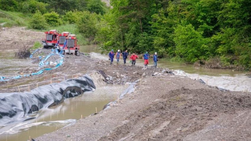 Ministrul mediului: Salina Praid se va prăbuşi cu certitudine, este doar o chestiune de timp Ministrul mediului: Salina Praid se va prăbuşi cu certitudine, este doar o chestiune de timp