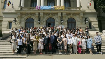 Iaşi: Peste 130 de persoane din 13 ţări, la cursurile de vară ‘România – Limbă şi civilizaţie’