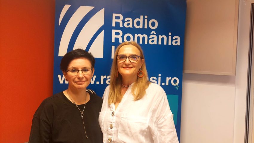 #StareaEducației (INTERVIU) Antoaneta Luchian, profesor MERITO: ”Despre creșterea normei didactice erau discuții de mai mult timp. Ce ne-a deranjat a fost faptul că au fost luate măsuri în momentul desfășurării unui calendar de mobilitate și înaintea unei schimbări curriculare.” /Liliana Olărașu, profesor MERITO: ”Aceste măsuri ar trebui să fie personalizate, să țină cont de realitatea din fiecare școală.”