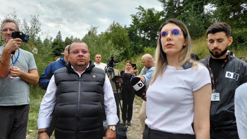 Buzoianu: Am cerut Hidroelectrica şi Apele Române, împreună cu Bogdan Ivan, un calendar şi un termen asumat de intervenţie, la Bicaz Buzoianu: Am cerut Hidroelectrica şi Apele Române, împreună cu Bogdan Ivan, un calendar şi un termen asumat de intervenţie, la Bicaz