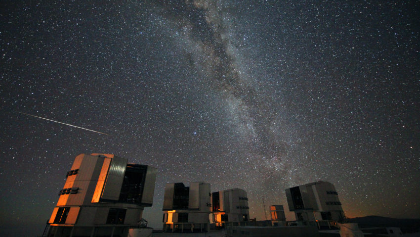 Perseidele sau ploaia de stele căzătoare, sub lumina lunii pline. Fenomenul astronomic, la maximul de manifestare, în prima jumătate a lui august. Emisiunea „Weekend cu prieteni”, realizator – Horia Daraban (10.08.2025) Perseidele sau ploaia de stele căzătoare, sub lumina lunii pline. Fenomenul astronomic, la maximul de manifestare, în prima jumătate a lui august. Emisiunea „Weekend cu prieteni”, realizator – Horia Daraban (10.08.2025)