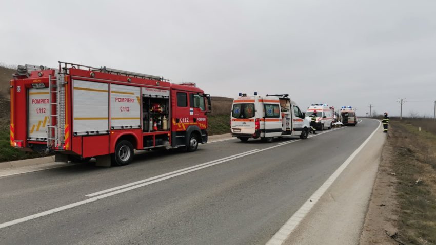 SUCEAVA: Un bărbat a murit în urma unui accident rutier în Câmpulung Moldovenesc SUCEAVA: Un bărbat a murit în urma unui accident rutier în Câmpulung Moldovenesc