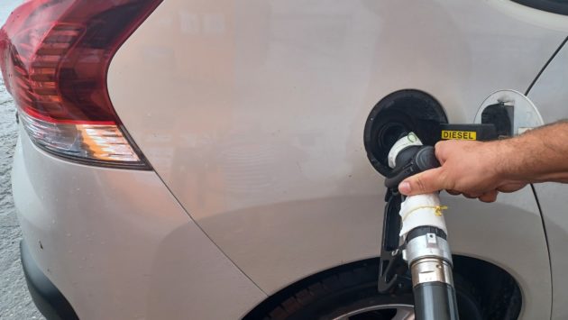Dumitru Chisăliţă: Depăşirea pragului de 9-10 lei/litru la carburanţi devine realistă în România, dacă preţul ţiţeiul se stabilizează la 90 – 100 de dolari/baril