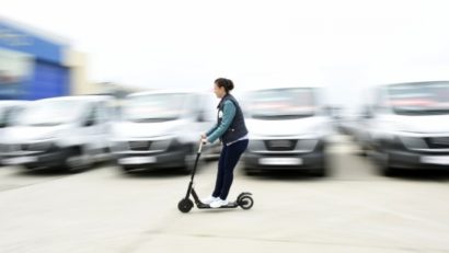 Vaslui: Numărul accidentelor rutiere în care sunt implicaţi utilizatorii trotinetelor electrice, în creştere