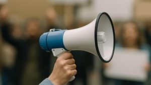Protest în capitală faţă de măsurile de reducere a personalului din administraţia publică locală