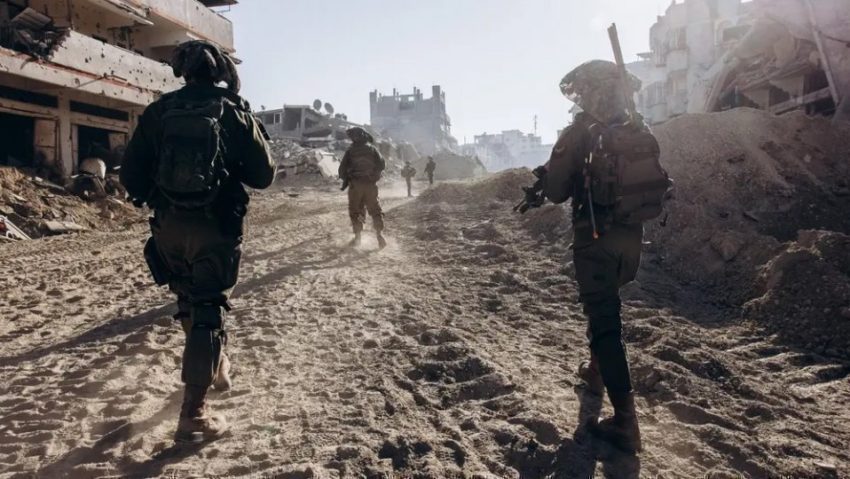 Armata israeliană a lansat marți dimineaţă o ofensivă pentru a ocupa oraşul Gaza