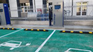 Impozit fix de 40 de lei pentru maşini electrice, din 2026