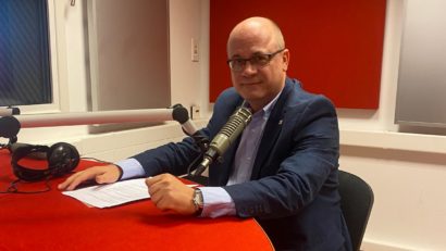 #InfoEconomic: Marius Alexa, om de afaceri: „firul roșu al măsurilor fiscale este acela de a închide portițele prin care se dau anumite tunuri financiare; este o strângere a curelei în sensul de a face din ce în ce mai dificile manifestările comportamentul neetic al celor care încearcă să se îmbogățească prin evaziunea fiscală de dimensiuni mari”