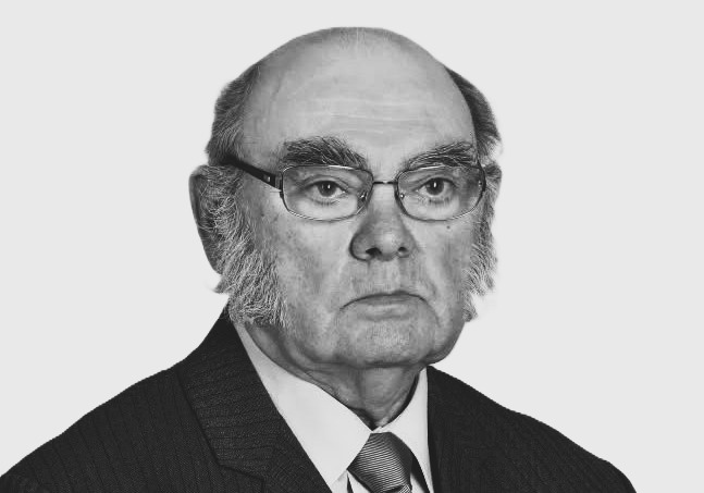 A murit profesorul Constantin Paiu, om de teatru și reper al creației radiofonice la Radio Iași
