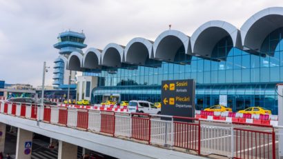 România Zboară Departe: tinerii performanți din România primesc sprijin pentru deplasările în străinătate
