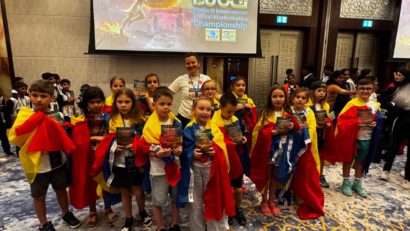 (AUDIO/FOTO) Rezultate remarcabile pentru copiii ieșeni la concursul internațional de aritmetică mentală HORUS 11, desfășurat la Dubai