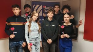 Radio România Iași la 84 de ani! Incubatorul se întoarce! Radio România Iași la 84 de ani! Incubatorul se întoarce!